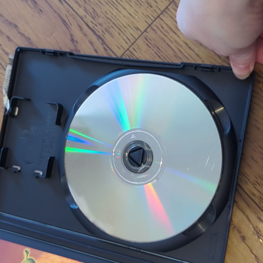 Shrek 2 PS2 - Picture 3 of 4